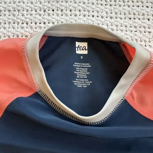 Tea Collection Color Block Rash Guard - Picture 2 of 4
